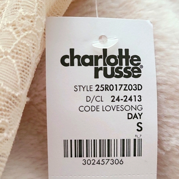 Charlotte Russe - Long Sleeve Lace Embroidered Dress NWT - Picture 8 of 8